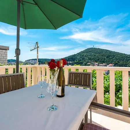 Lucija - Two Bedroom With Balcony And Sea View Apartman